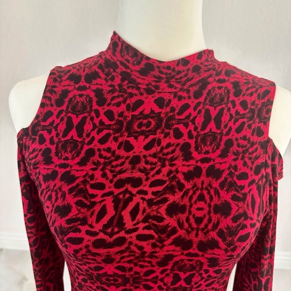 Jessica Simpson Red and Black Asymmetrical Bodycon Dress - Picture 2 of 6